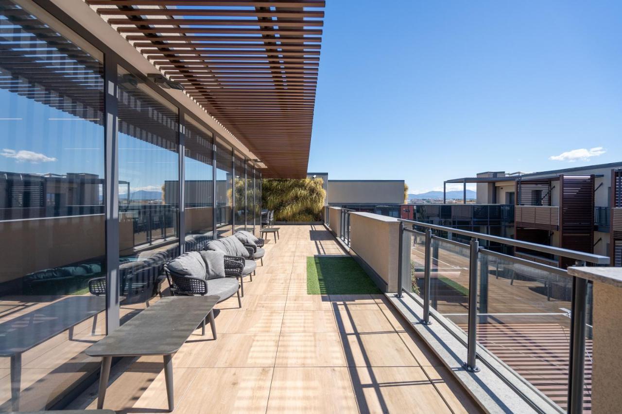 Aurealiving - Trastevere Suite With Rooftop & Gym, Your Place In Rome Exterior photo