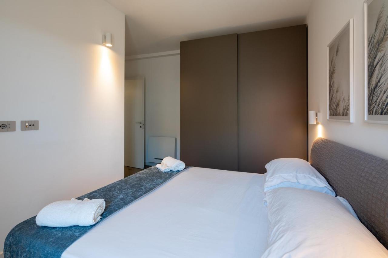 Aurealiving - Trastevere Suite With Rooftop & Gym, Your Place In Rome Exterior photo